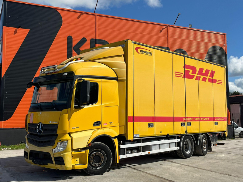 Mercedes-Benz Actros 2545 6x2*4 BOX L=7400mm - Box truck: picture 1 Mercedes-Benz Actros 2545 6x2*4 BOX L=7400mm - Box truck: picture 1