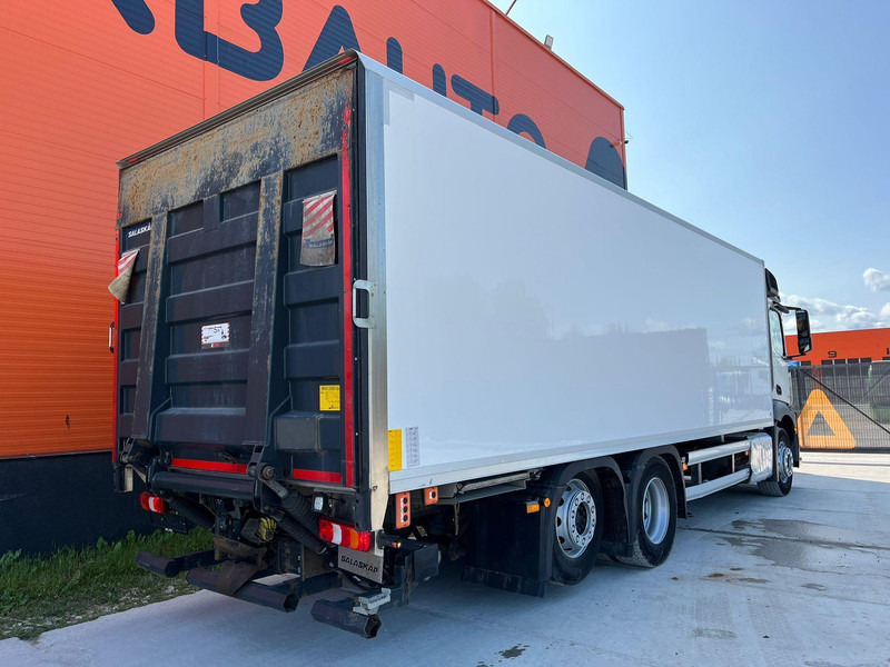Mercedes-Benz Actros 2545 6x2 BOX L=7526 mm - Box truck: picture 5 Mercedes-Benz Actros 2545 6x2 BOX L=7526 mm - Box truck: picture 5