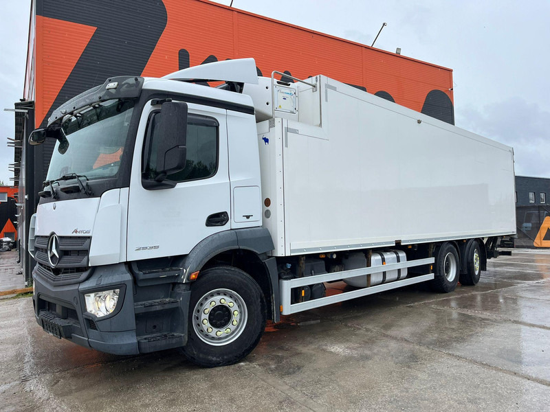 Mercedes-Benz Antos 2535 6x2*4 SUPRA 850 / BOX L=9461 mm - Refrigerated truck: picture 2 Mercedes-Benz Antos 2535 6x2*4 SUPRA 850 / BOX L=9461 mm - Refrigerated truck: picture 2