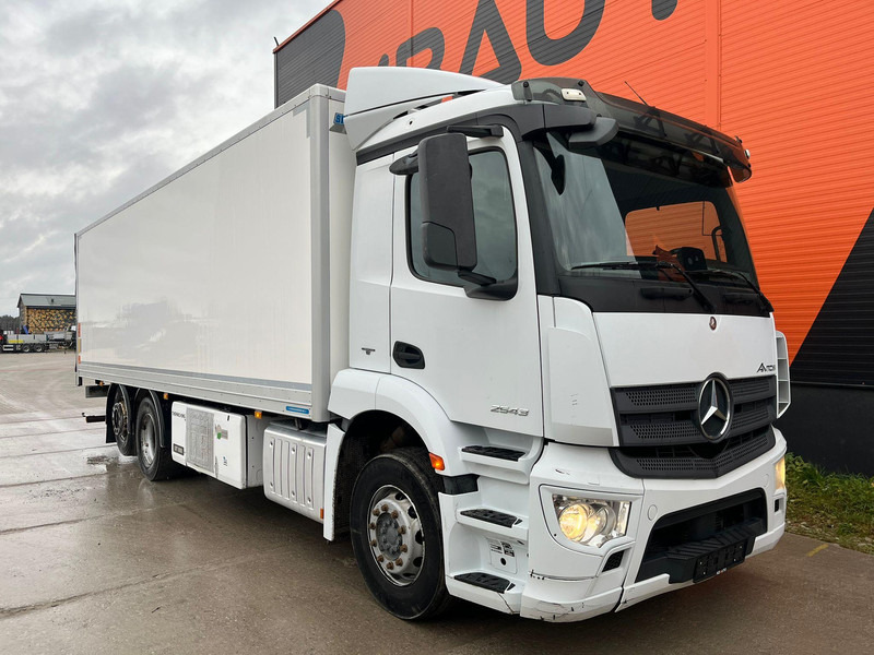 Mercedes-Benz Antos 2543 6x2*4 THERMOKING UT 800 / BOX L=7604 - Refrigerated truck: picture 3 Mercedes-Benz Antos 2543 6x2*4 THERMOKING UT 800 / BOX L=7604 - Refrigerated truck: picture 3
