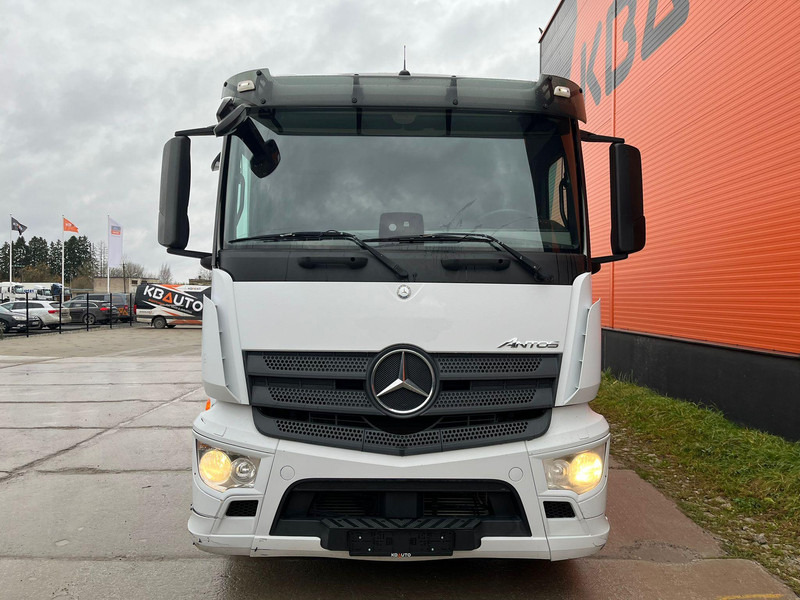 Mercedes-Benz Antos 2543 6x2*4 THERMOKING UT 800 / BOX L=7604 - Refrigerated truck: picture 2 Mercedes-Benz Antos 2543 6x2*4 THERMOKING UT 800 / BOX L=7604 - Refrigerated truck: picture 2