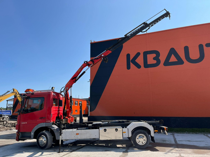 Hook lift truck, Crane truck Mercedes-Benz Atego 1024 4x2 PK4100 + WINCH / HOOK LIFT L=3900 mm: picture 9
