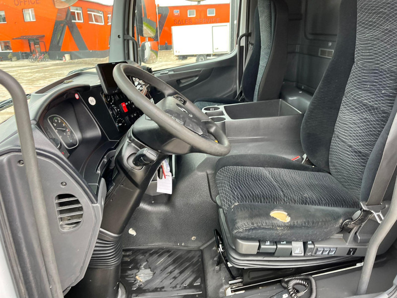 Box truck Mercedes-Benz Atego 1524 4x2 BOX L=7556 mm: picture 20