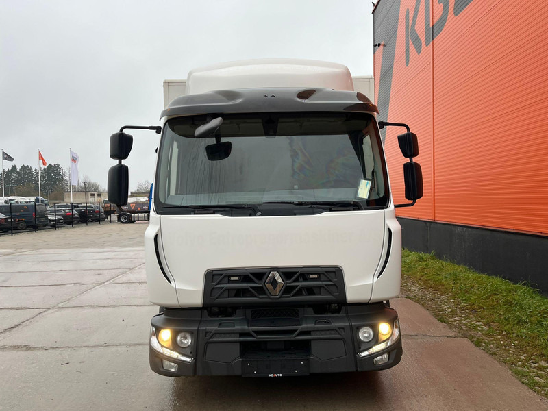 Renault D12 4x2 WORKSHOP ON WHEELS / FASSI M30A.13 / BOX L=4459 mm - Box truck: picture 2 Renault D12 4x2 WORKSHOP ON WHEELS / FASSI M30A.13 / BOX L=4459 mm - Box truck: picture 2