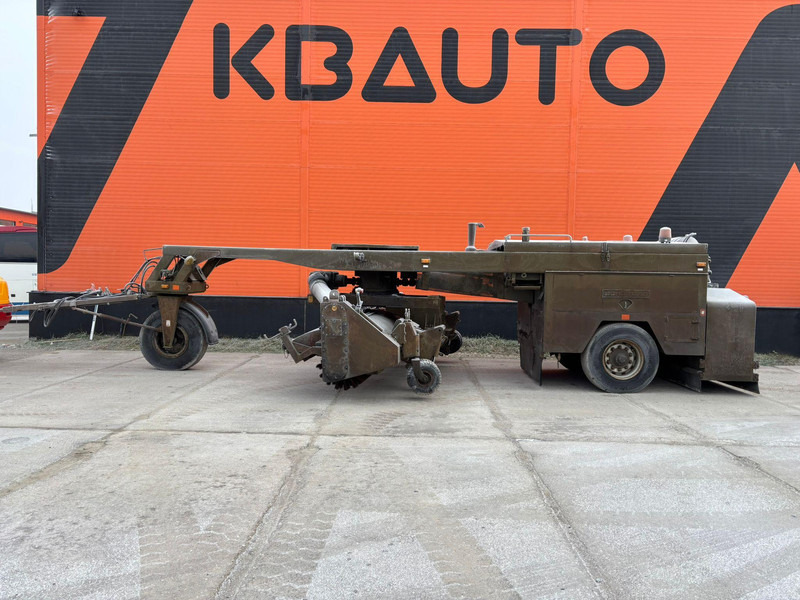 SCHÖRLING P17FV BROOM / BLOWER / 3053 HOURS - Road sweeper: picture 3 SCHÖRLING P17FV BROOM / BLOWER / 3053 HOURS - Road sweeper: picture 3