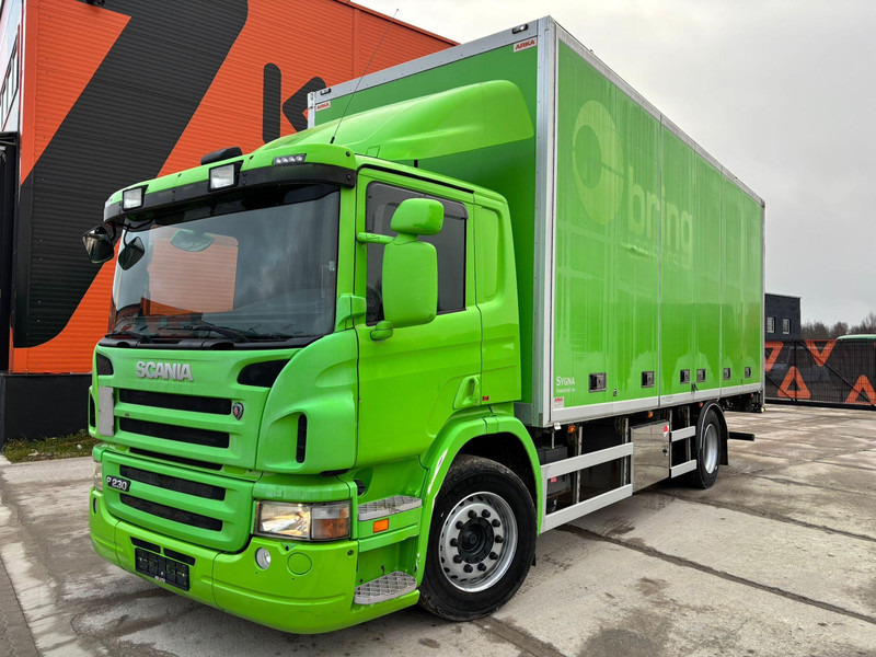 Scania P 230 4x2 ONLY 178459 km ! / BOX L=6848 mm - Box truck: picture 2 Scania P 230 4x2 ONLY 178459 km ! / BOX L=6848 mm - Box truck: picture 2