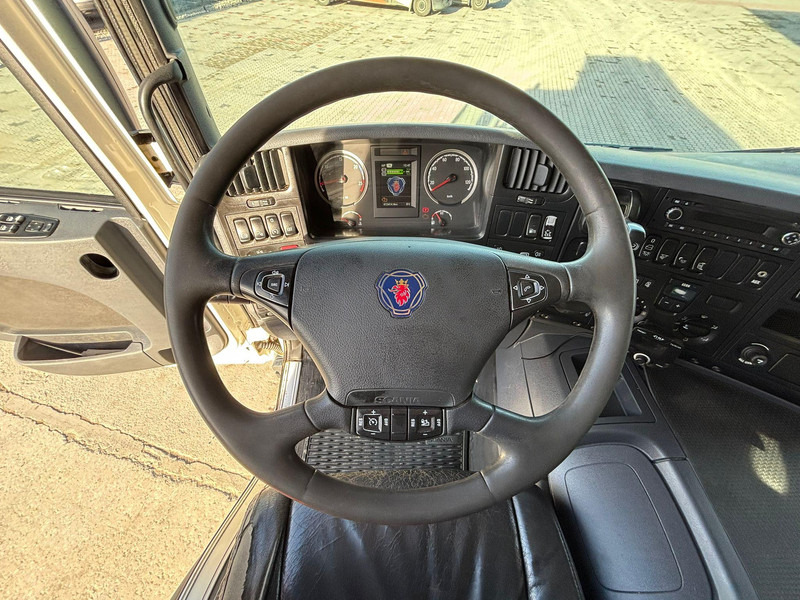 Leasing of Scania P 440 8x4 RETARDER / FULL STEEL / BOX L=5850 mm Scania P 440 8x4 RETARDER / FULL STEEL / BOX L=5850 mm: picture 18 Leasing of Scania P 440 8x4 RETARDER / FULL STEEL / BOX L=5850 mm Scania P 440 8x4 RETARDER / FULL STEEL / BOX L=5850 mm: picture 18