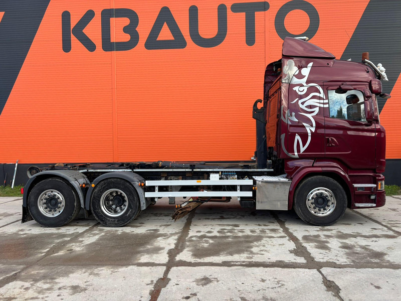 Scania R 490 6x2*4 UNDERBODY SCRAPER / RETARDER / PALIFT L=5400 mm - Hook lift truck: picture 5 Scania R 490 6x2*4 UNDERBODY SCRAPER / RETARDER / PALIFT L=5400 mm - Hook lift truck: picture 5