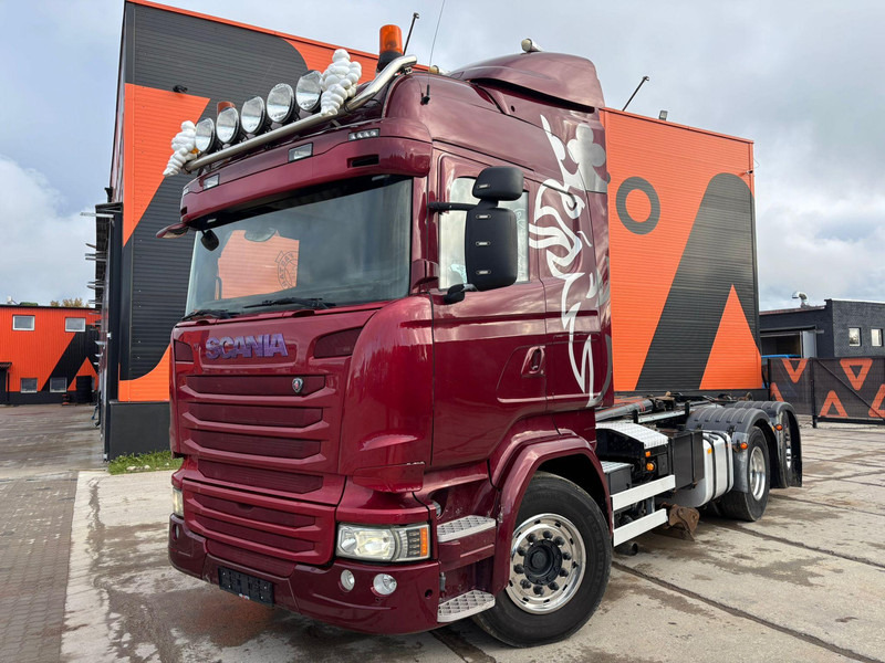 Scania R 490 6x2*4 UNDERBODY SCRAPER / RETARDER / PALIFT L=5400 mm - Hook lift truck: picture 2 Scania R 490 6x2*4 UNDERBODY SCRAPER / RETARDER / PALIFT L=5400 mm - Hook lift truck: picture 2