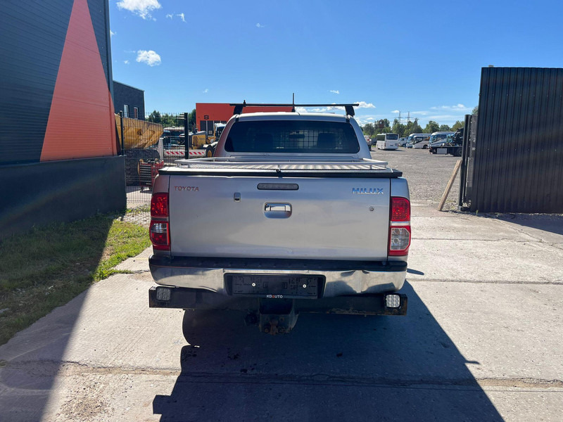 Leasing of Toyota Hilux 4x4 Toyota Hilux 4x4: picture 7