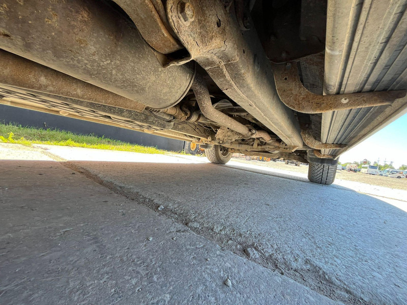 Leasing of Toyota Hilux 4x4 Toyota Hilux 4x4: picture 11