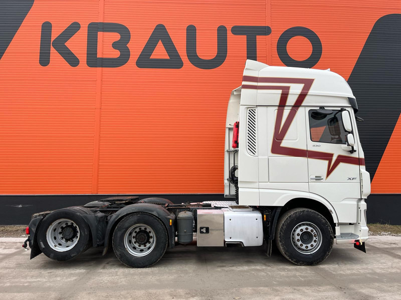 DAF XF 530 6x2 RETARDER / DOUBLE BOGIE - Tractor unit: picture 5 DAF XF 530 6x2 RETARDER / DOUBLE BOGIE - Tractor unit: picture 5