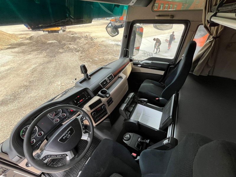 Tractor unit MAN TGX 28.580 6x2 XXL CAB / INTARDER / DOUBLE BOGIE: picture 20