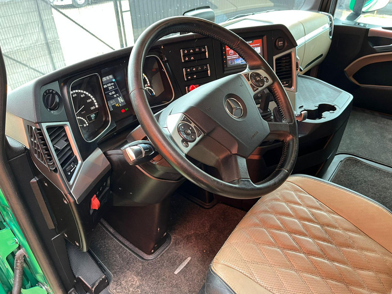 Tractor unit Mercedes-Benz Actros 2553 6x2 STREAMSPACE / RETARDER / PTO: picture 15