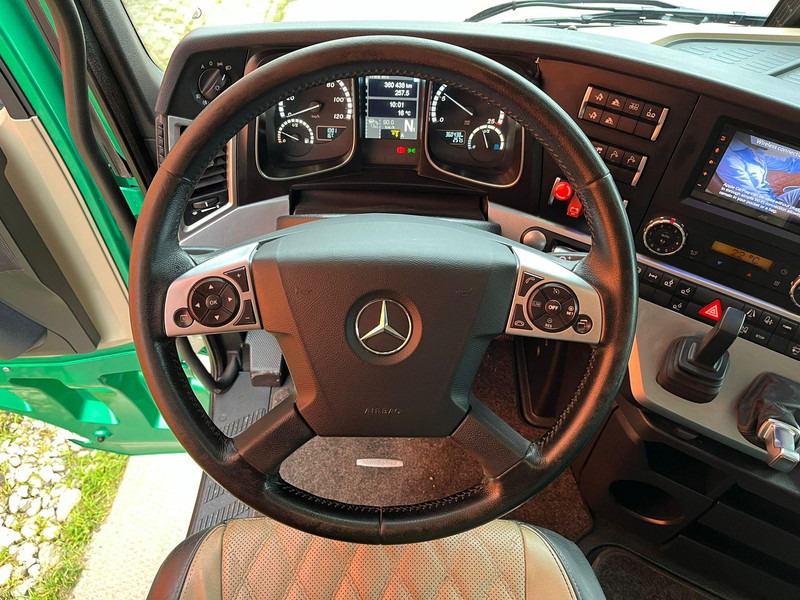 Tractor unit Mercedes-Benz Actros 2553 6x2 STREAMSPACE / RETARDER / PTO: picture 16