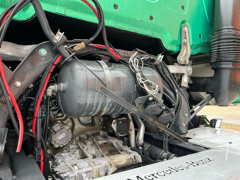 Tractor unit Mercedes-Benz Actros 2553 6x2 STREAMSPACE / RETARDER / PTO: picture 14