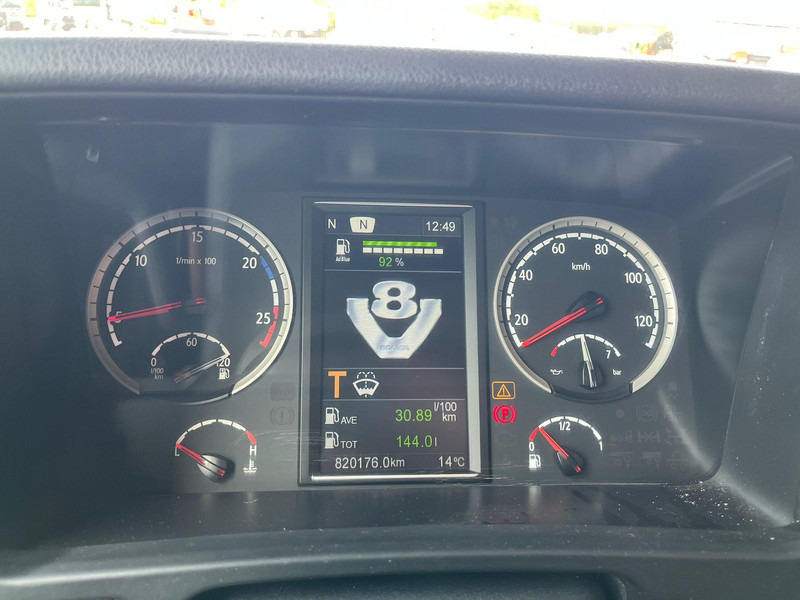 Tractor unit Scania R 730 6x4 HYDRAULICS / RETARDER: picture 16 Tractor unit Scania R 730 6x4 HYDRAULICS / RETARDER: picture 16