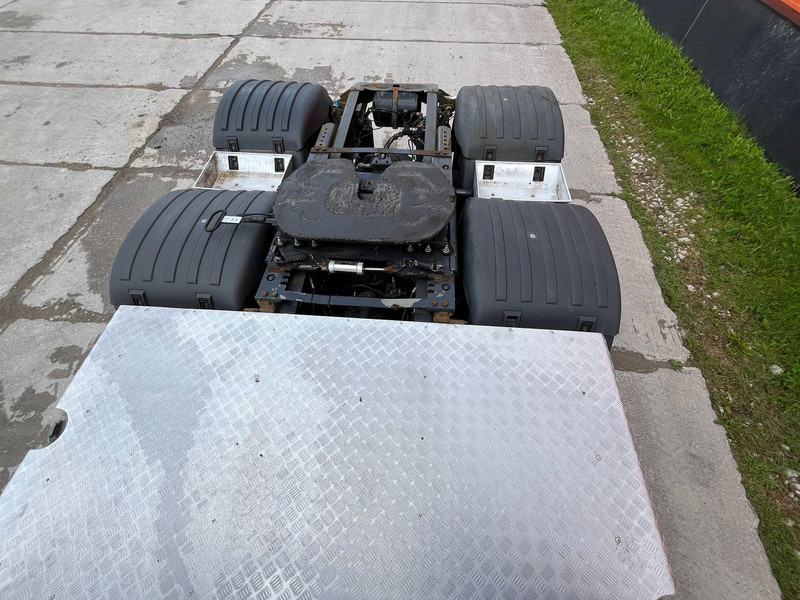 Tractor unit Scania R 730 6x4 HYDRAULICS / RETARDER: picture 10 Tractor unit Scania R 730 6x4 HYDRAULICS / RETARDER: picture 10