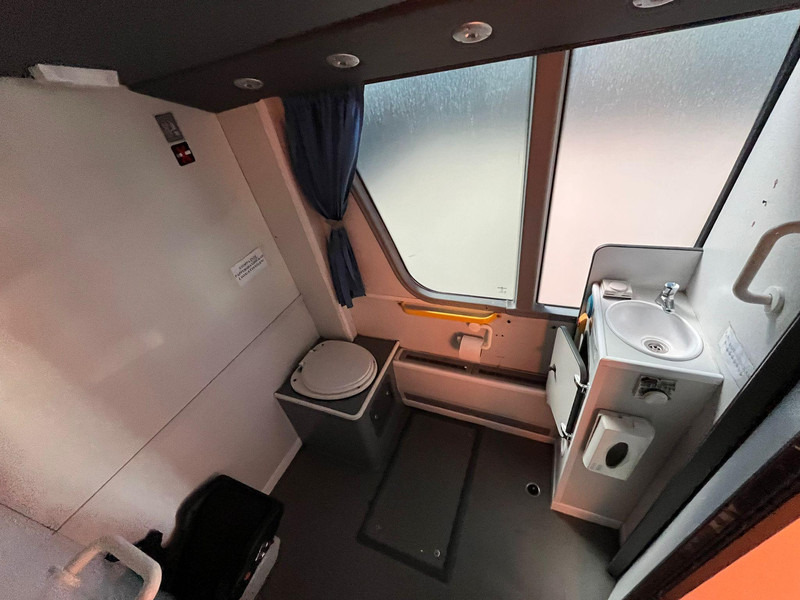 Coach Van Hool SCANIA K 400 6x2 41 SEATS / WC / AC / AUXILIARY HEATING: picture 17