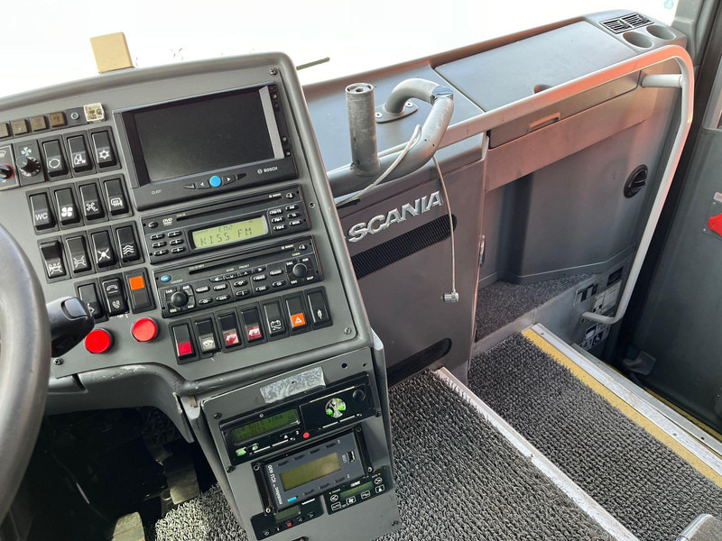 Coach Van Hool Scania K 400 T 9 6x2*4 WC / AC / WEBASTO / FRIDGE / LUGGAGE BOX WITH LIFT / WHEELCHAIR LIFT: picture 17