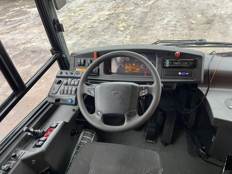Interior photo 1: City bus Volvo BRLH 7700 HYBRID 4x2 2 UNITS AVAILABLE / EURO EEV / AC / AUXILIARY HEATING