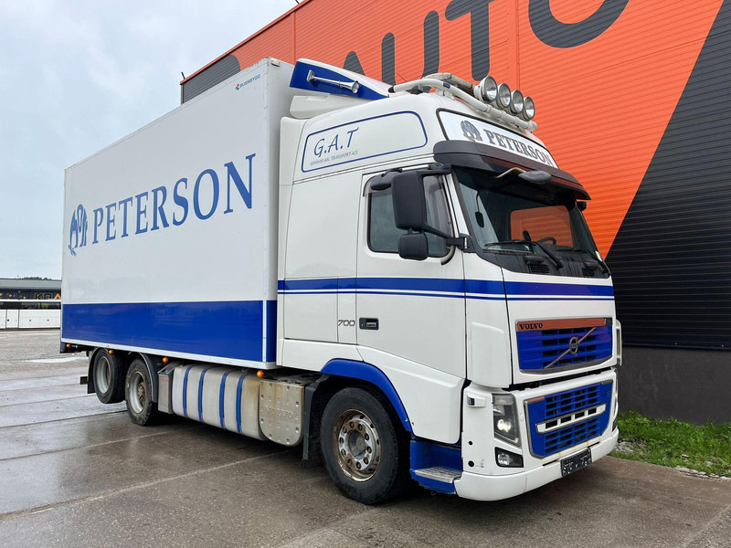 Volvo FH 16 700 6x2 GLOBE XXL / RETARDER / BIG AXLE - Box truck: picture 4 Volvo FH 16 700 6x2 GLOBE XXL / RETARDER / BIG AXLE - Box truck: picture 4