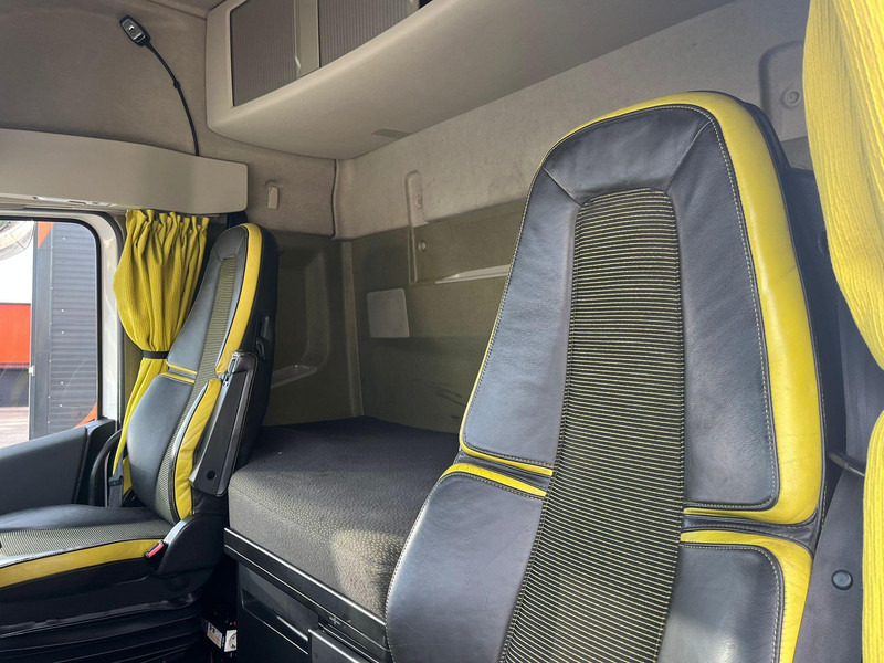 Leasing of Volvo FH 16 750 8x4*4 CHASSIS L=7113 mm Volvo FH 16 750 8x4*4 CHASSIS L=7113 mm: picture 16
