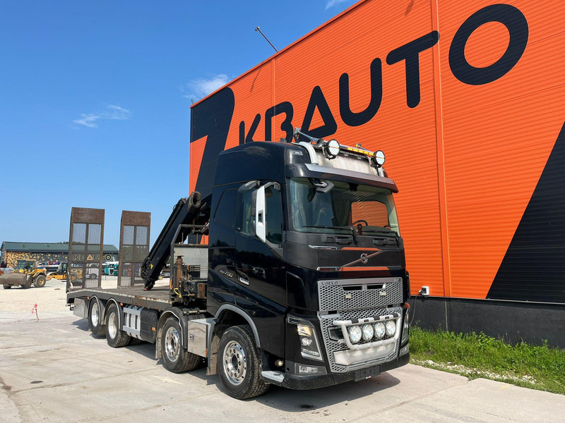 Volvo FH 16 750 8x4 HMF2620K-5 / WINCH / PLATFORM L=7100 mm - Car transporter truck: picture 4 Volvo FH 16 750 8x4 HMF2620K-5 / WINCH / PLATFORM L=7100 mm - Car transporter truck: picture 4