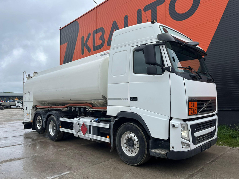 Volvo FH 500 6x2 TANK 18300 l / 4000 + 5000 + 5000 + 4300 l - Tanker truck: picture 3 Volvo FH 500 6x2 TANK 18300 l / 4000 + 5000 + 5000 + 4300 l - Tanker truck: picture 3