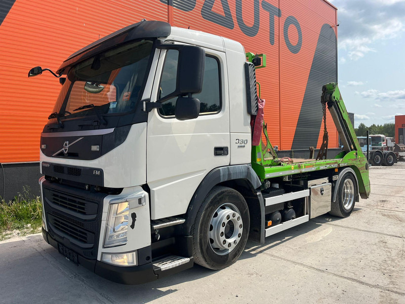 Volvo FM 330 4x2 JOAB TL 8 AO C - Skip loader truck: picture 2 Volvo FM 330 4x2 JOAB TL 8 AO C - Skip loader truck: picture 2