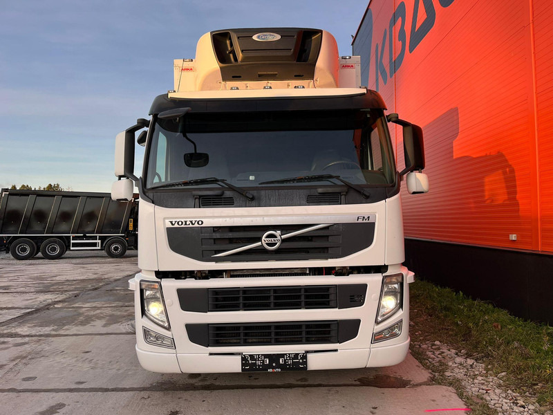 Volvo FM 370 4x2 SUPRA 950 Mt / BOX L=7746 mm - Refrigerated truck: picture 3 Volvo FM 370 4x2 SUPRA 950 Mt / BOX L=7746 mm - Refrigerated truck: picture 3