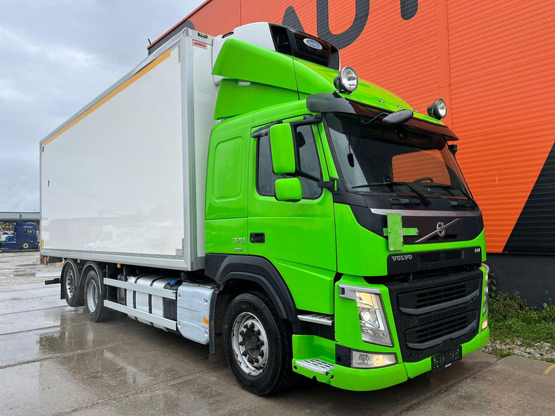 Volvo FM 370 6x2*4 SUPRA 850 / BOX L=7430 mm - Refrigerated truck: picture 4 Volvo FM 370 6x2*4 SUPRA 850 / BOX L=7430 mm - Refrigerated truck: picture 4