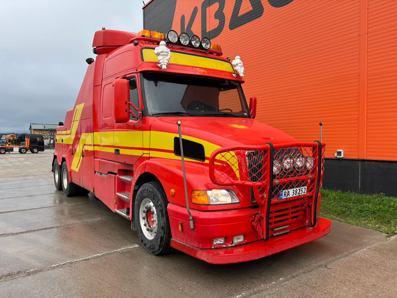 Volvo NH 12 460 6x4 Vulcan V-70 / 2x SEPSON 20 / 30 ton WINCH - Tow truck: picture 3 Volvo NH 12 460 6x4 Vulcan V-70 / 2x SEPSON 20 / 30 ton WINCH - Tow truck: picture 3