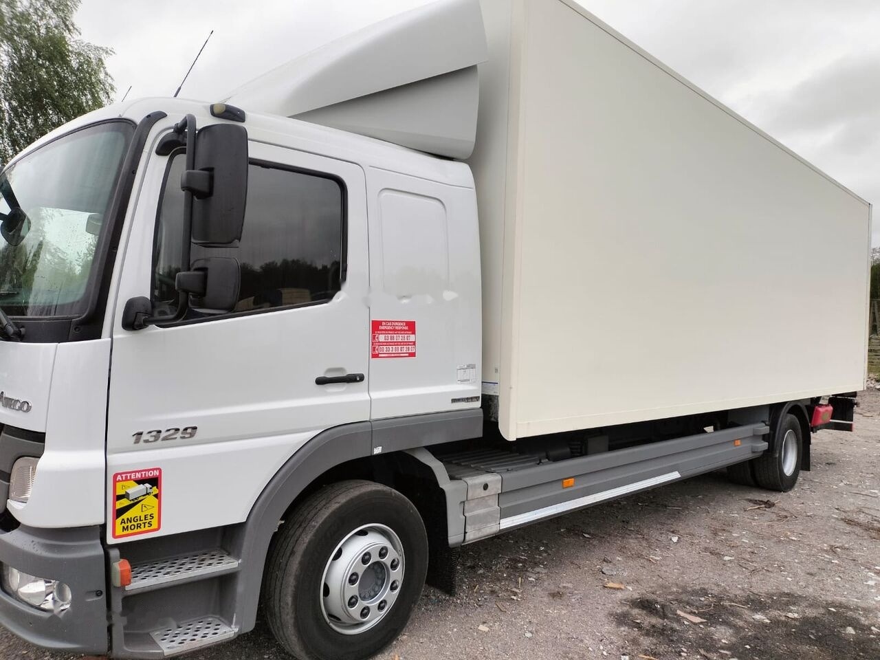 Mercedes-Benz ATEGO 1329 - Isothermal truck: picture 4 Mercedes-Benz ATEGO 1329 - Isothermal truck: picture 4