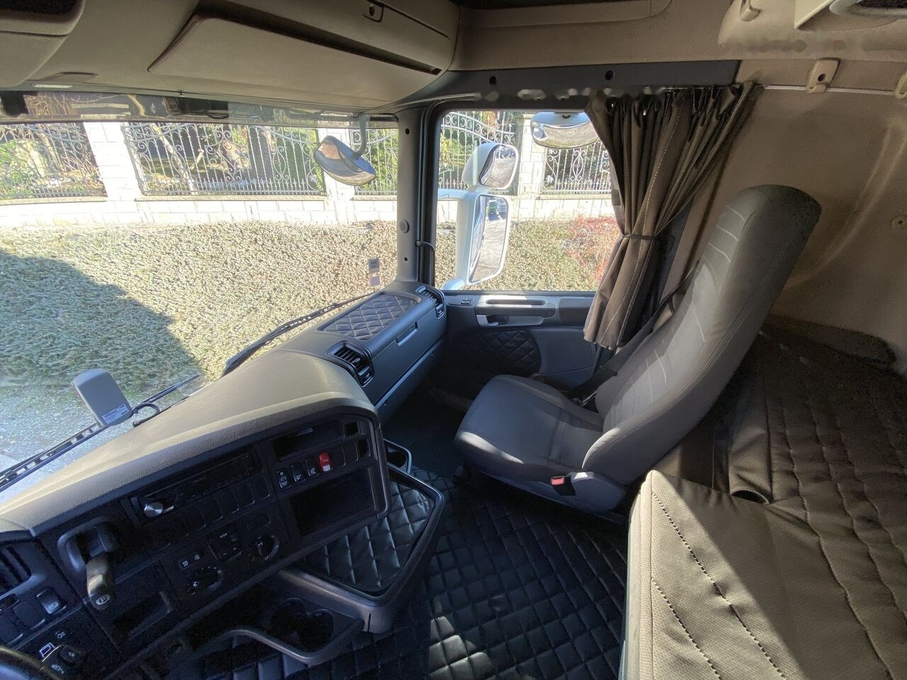 Tractor unit Scania R500: picture 9 Tractor unit Scania R500: picture 9