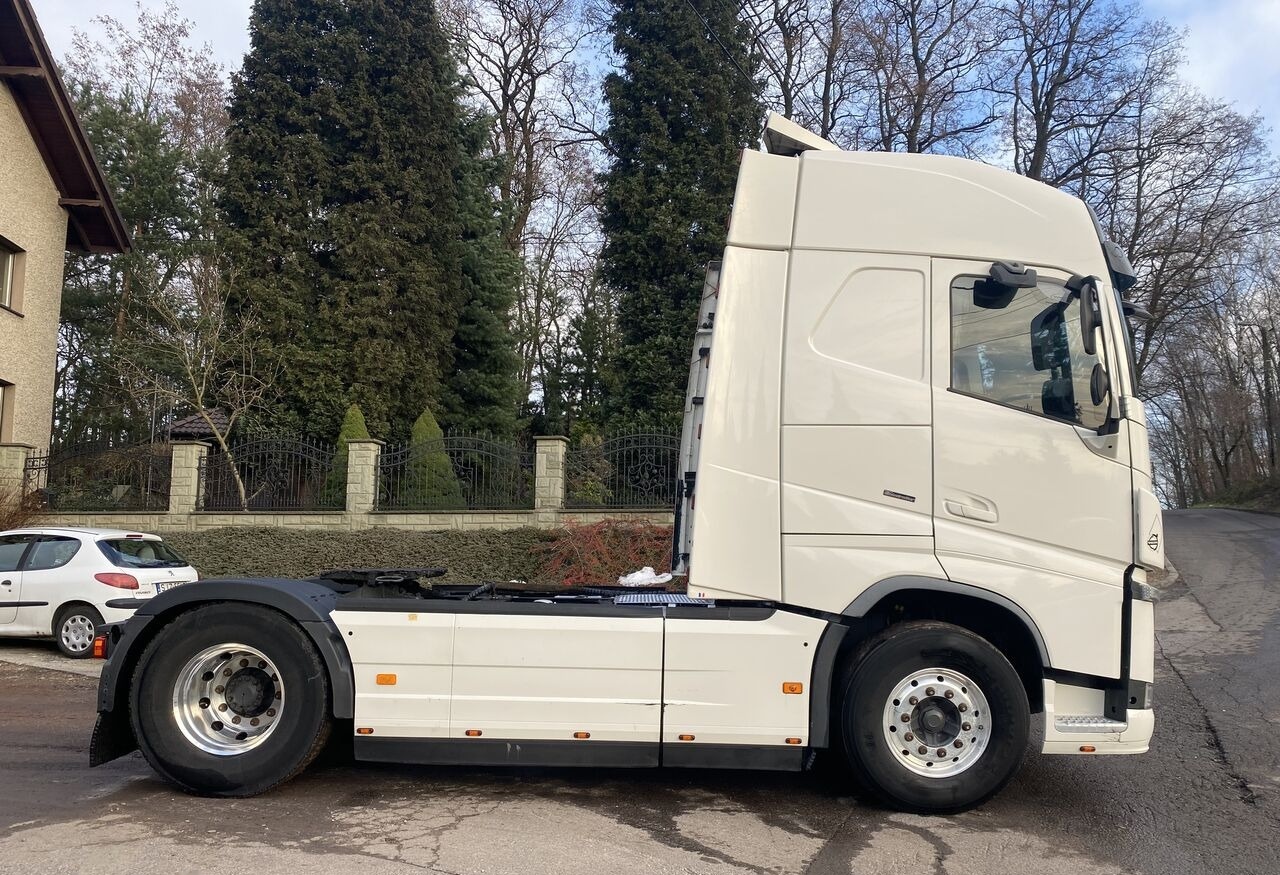 Tractor unit Volvo FH 500: picture 6