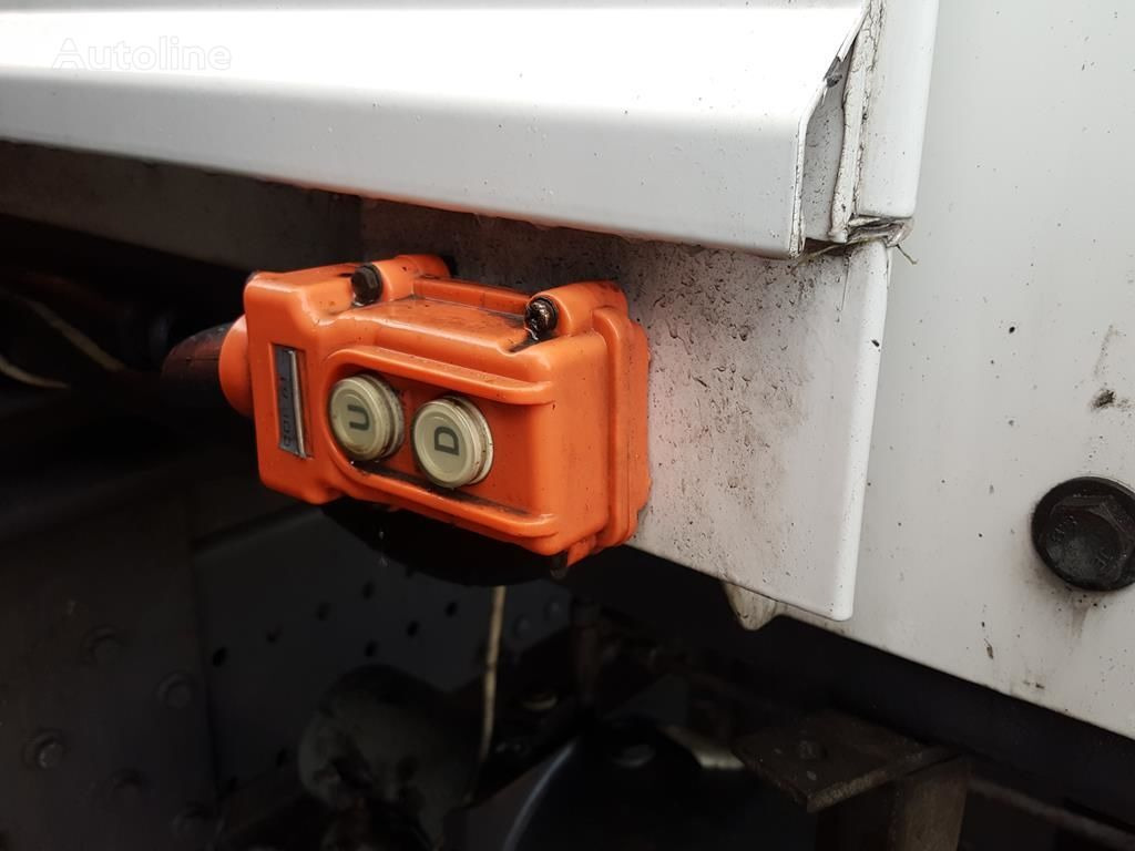 Curtain side truck, Crane truck Volvo FM 380 6X2 + hiab 144 BS 2 HI DUO: picture 8