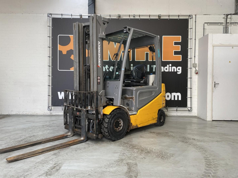 Jungheinrich EFG 425K - Electric forklift: picture 3 Jungheinrich EFG 425K - Electric forklift: picture 3