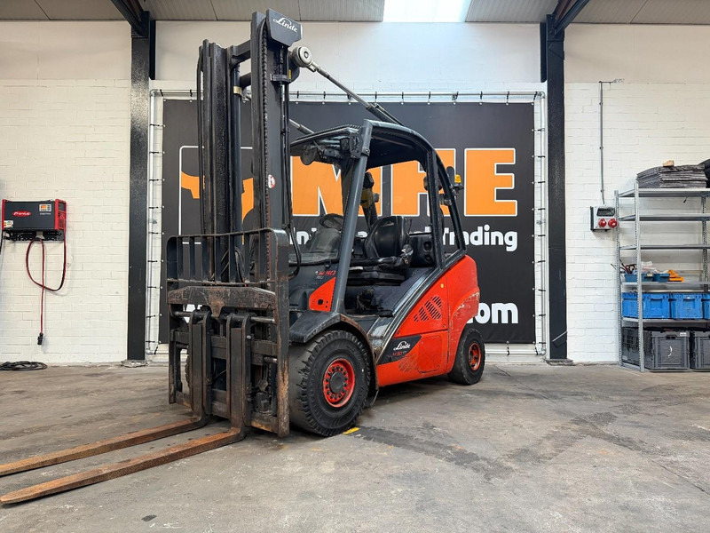 Linde H30D-02 - Diesel forklift: picture 3 Linde H30D-02 - Diesel forklift: picture 3