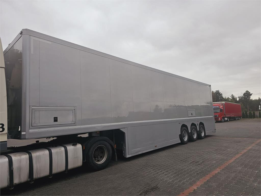Langendorf DOUBLE LOADING FOR MOTOR COSMETICS Flexliner Inloa - Refrigerated trailer: picture 2 Langendorf DOUBLE LOADING FOR MOTOR COSMETICS Flexliner Inloa - Refrigerated trailer: picture 2
