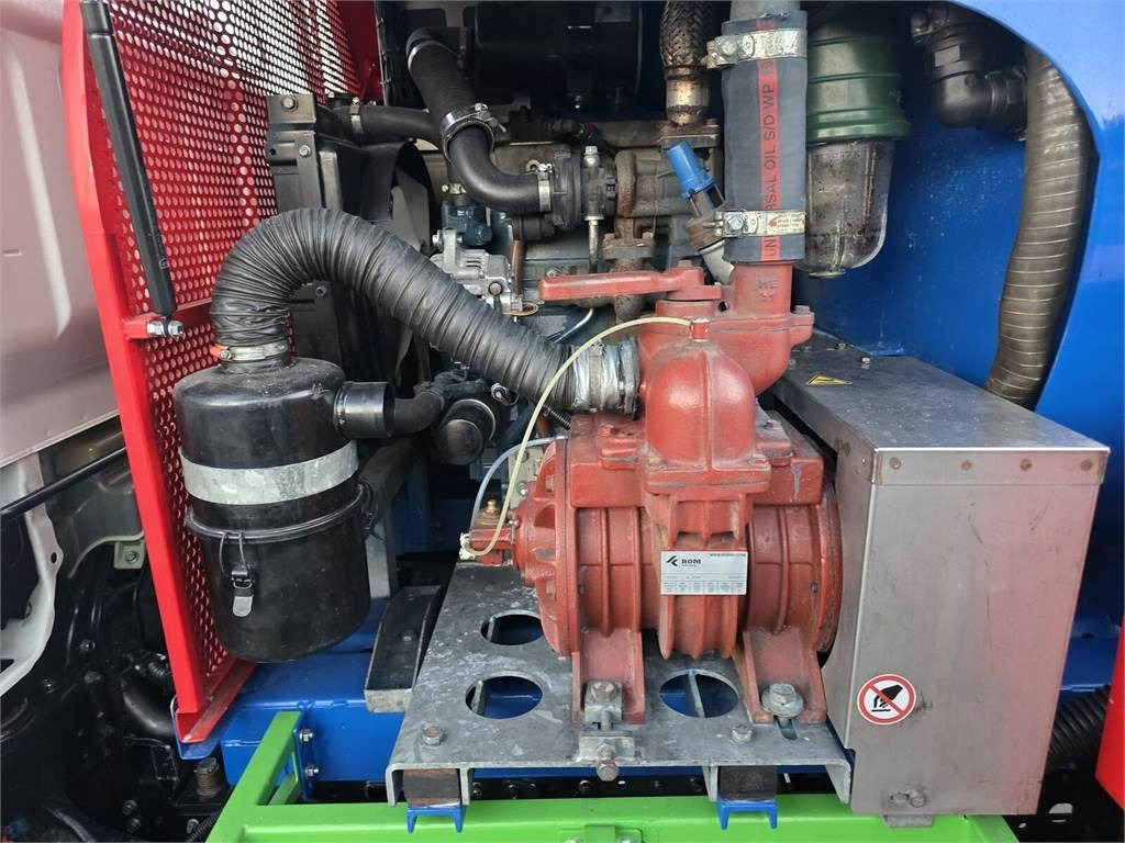 Mitsubishi ROM SMART COMBI WUKO HOT WATER FOR CLEANING SEWAGE - Municipal/ Special vehicle: picture 3 Mitsubishi ROM SMART COMBI WUKO HOT WATER FOR CLEANING SEWAGE - Municipal/ Special vehicle: picture 3