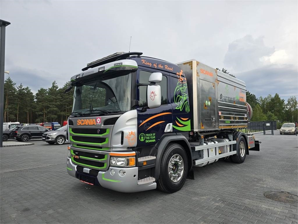 Scania MORO KAISER WUKO COMBI HOT WATER FOR CLEANING SEWE - Vacuum truck: picture 3 Scania MORO KAISER WUKO COMBI HOT WATER FOR CLEANING SEWE - Vacuum truck: picture 3
