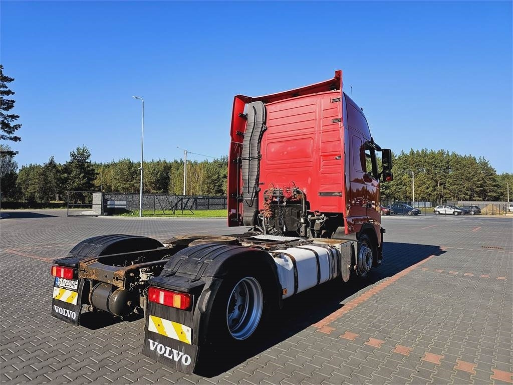 Volvo FH13 XXL MANUAL 420 EURO 5 2011 r MEGA LOW DECK  - Tractor unit: picture 5 Volvo FH13 XXL MANUAL 420 EURO 5 2011 r MEGA LOW DECK  - Tractor unit: picture 5