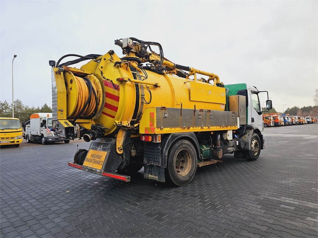 Vacuum truck Volvo FULLER TANKERS 2008 WUKO for collecting liquid was: picture 6 Vacuum truck Volvo FULLER TANKERS 2008 WUKO for collecting liquid was: picture 6