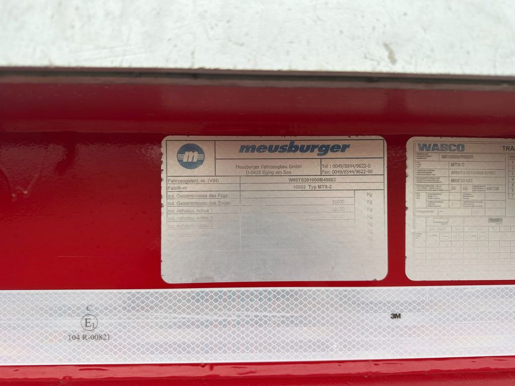 Meusburger 2 achs tiefbett / 300 mm Meusburger 2 achs tiefbett / 300 mm - Low loader semi-trailer: picture 3 Meusburger 2 achs tiefbett / 300 mm Meusburger 2 achs tiefbett / 300 mm - Low loader semi-trailer: picture 3