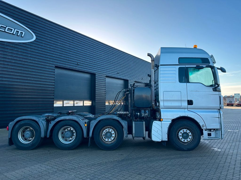 MAN TGX 41.540 8x4 MAN TGX 41.540 8x4 - Tractor unit: picture 2 MAN TGX 41.540 8x4 MAN TGX 41.540 8x4 - Tractor unit: picture 2