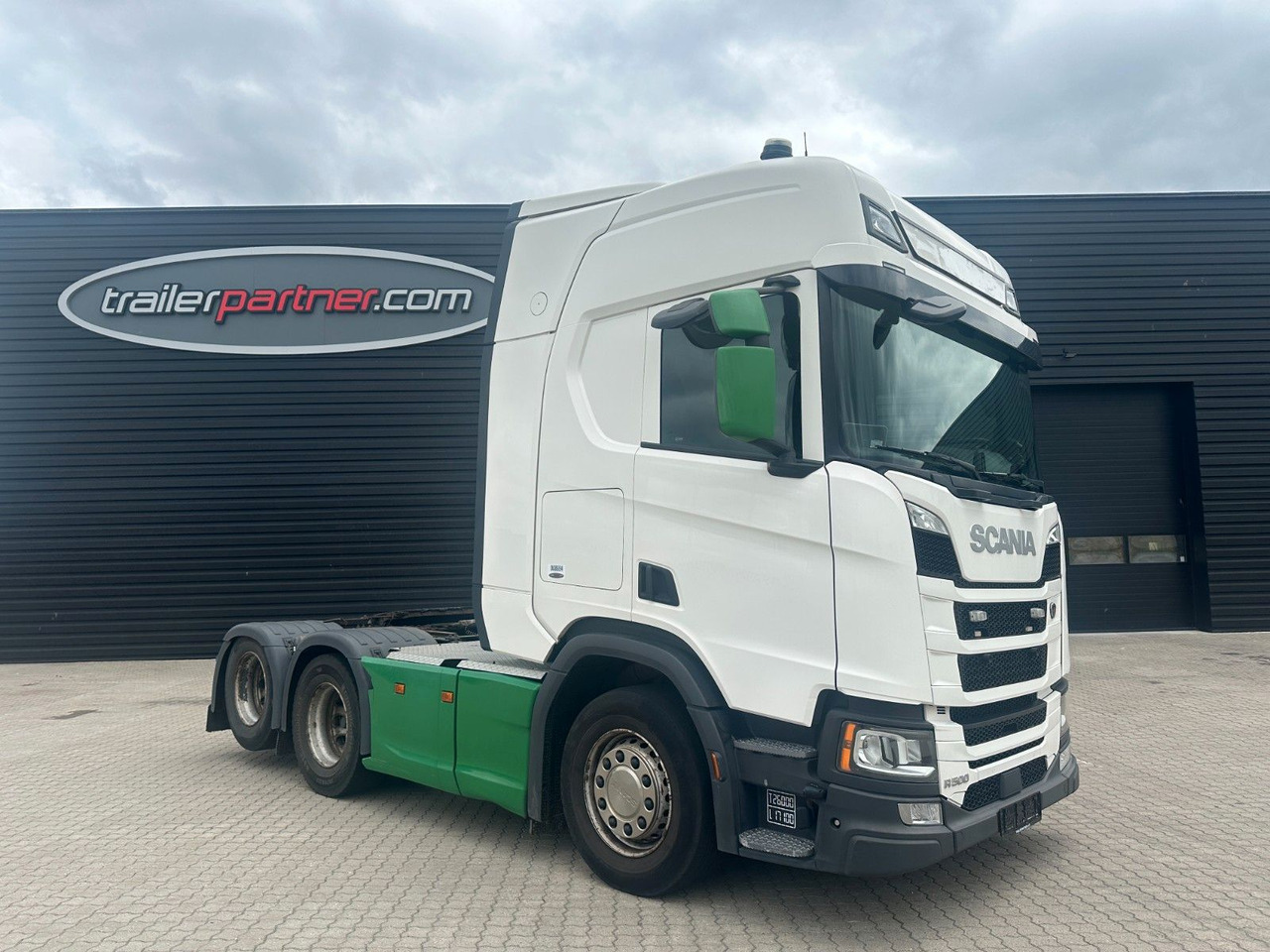 Scania R 500 6x2 - Tractor unit: picture 1 Scania R 500 6x2 - Tractor unit: picture 1