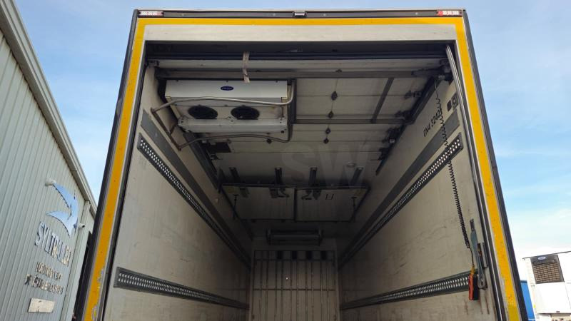 Refrigerated truck Renault D WIDE (LOCATION / RENT): picture 9