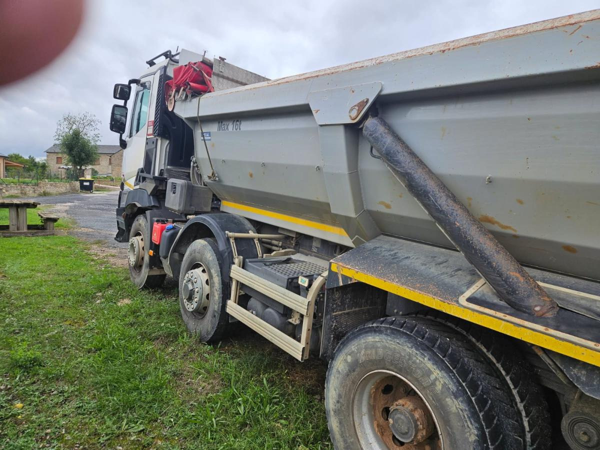 Renault Gamme C 450 - Tipper: picture 3 Renault Gamme C 450 - Tipper: picture 3