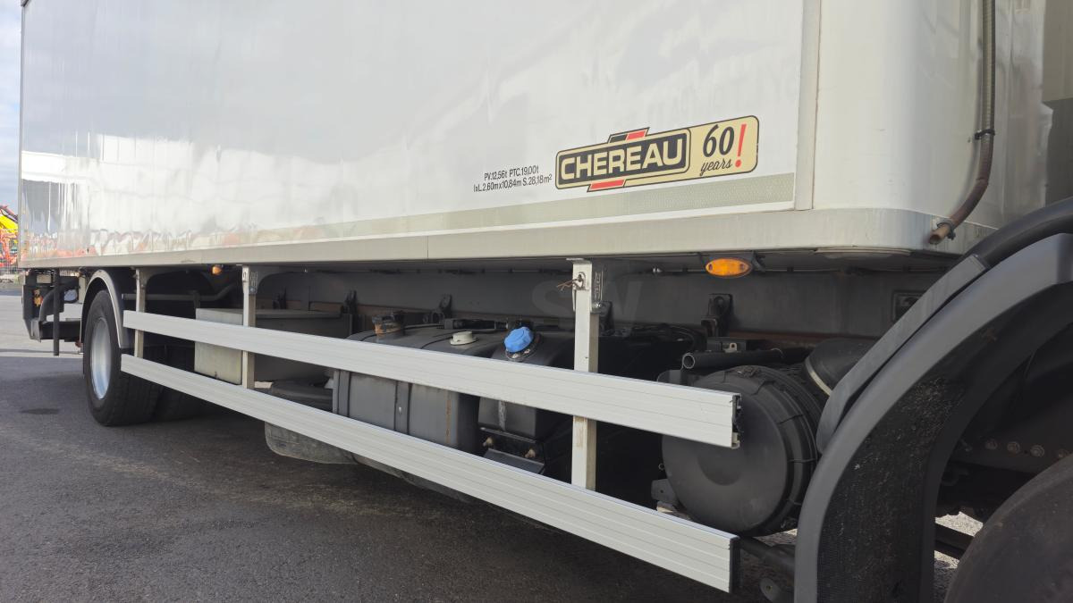Renault Premium 270 DXI - Refrigerated truck: picture 2 Renault Premium 270 DXI - Refrigerated truck: picture 2